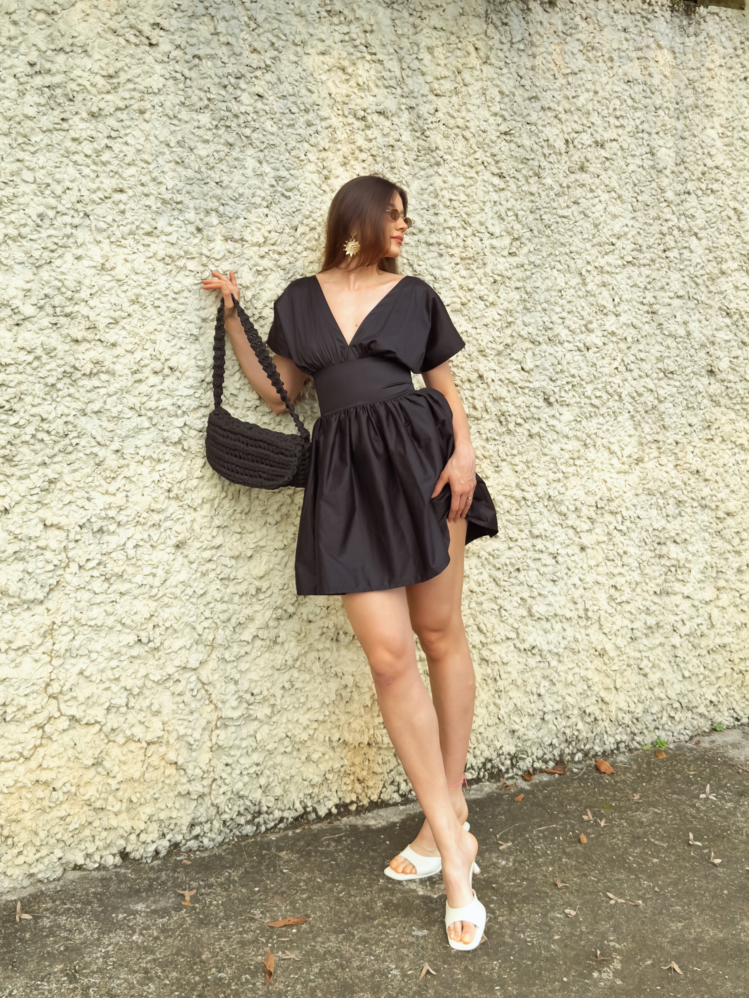 Vestido Clássico curto Sabrina