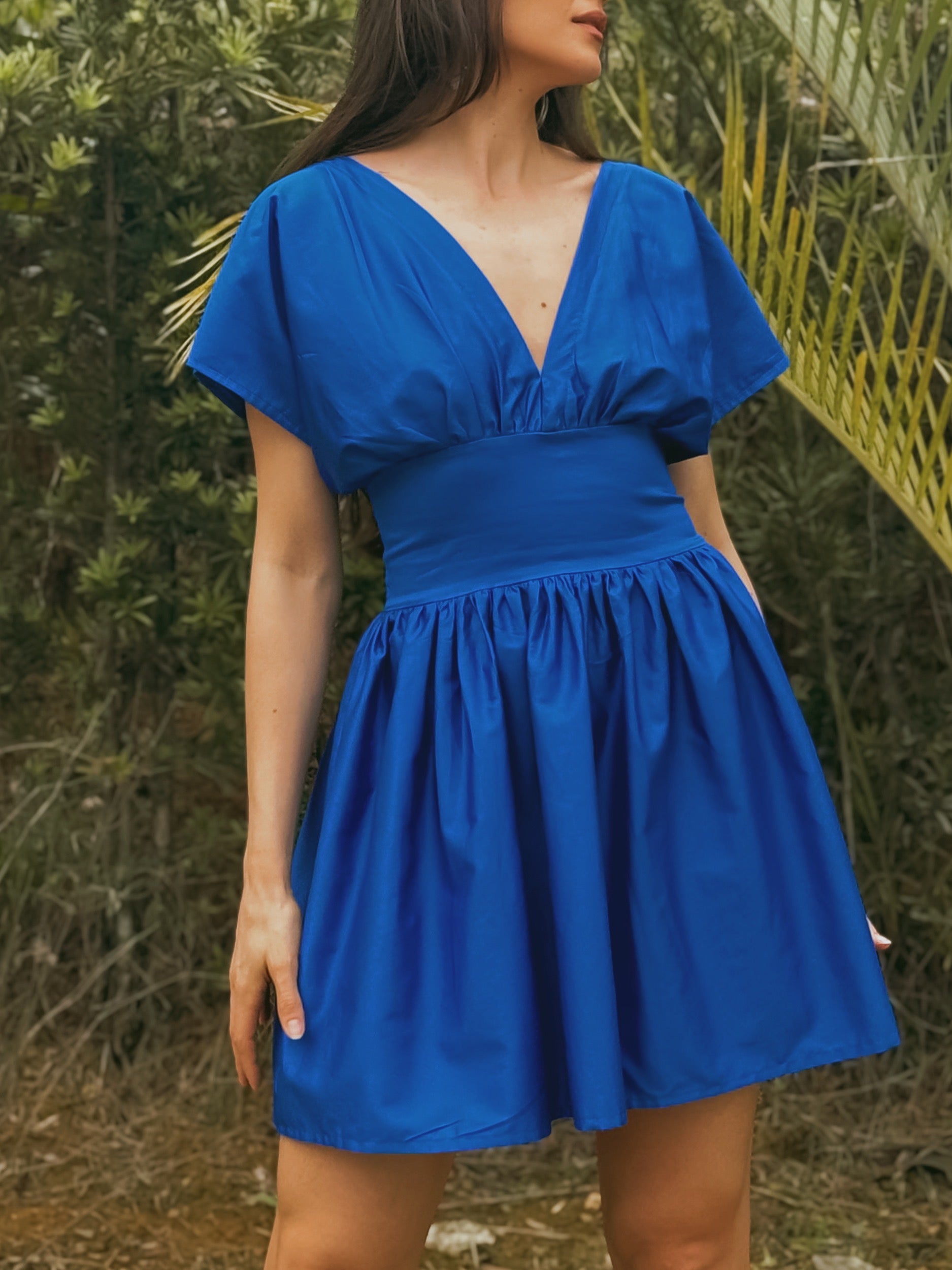 Vestido Clássico Curto Sabrina