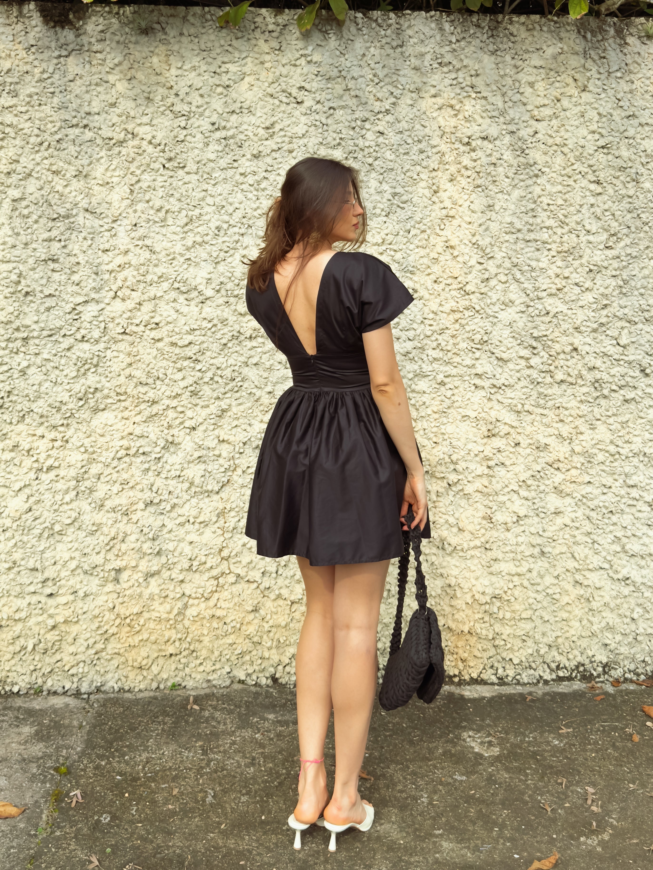 Vestido Clássico curto Sabrina