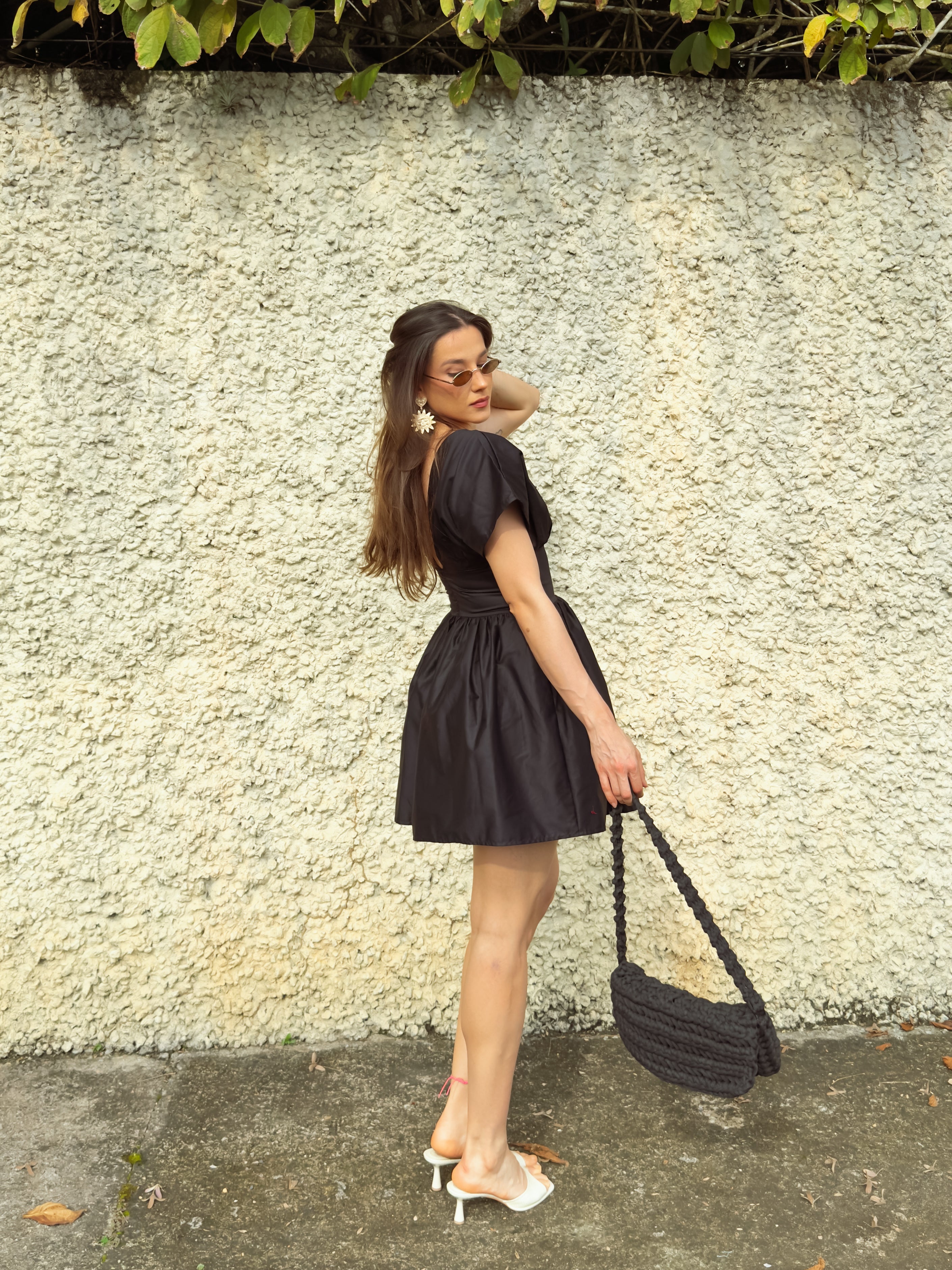 Vestido Clássico curto Sabrina