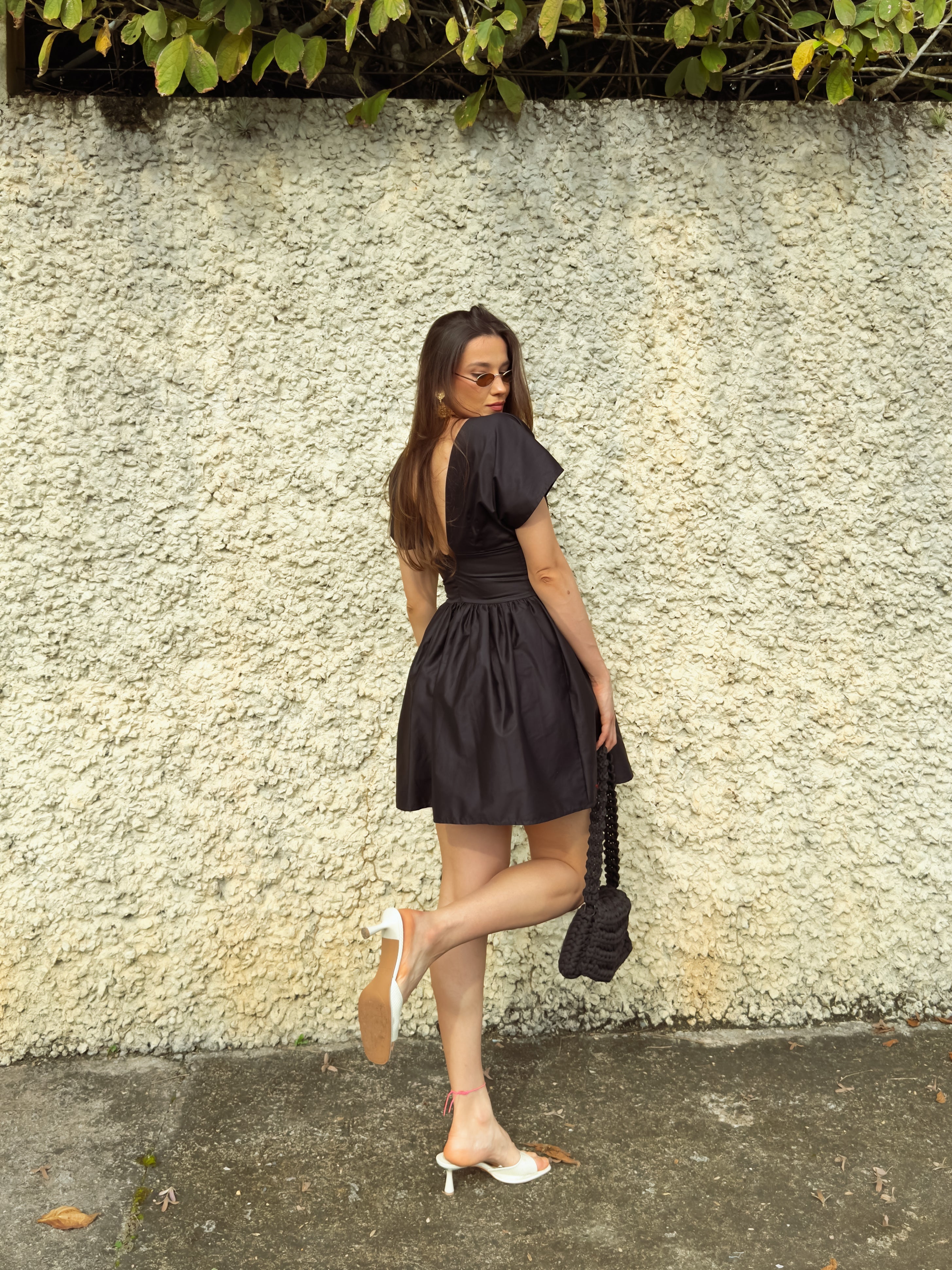 Vestido Clássico curto Sabrina