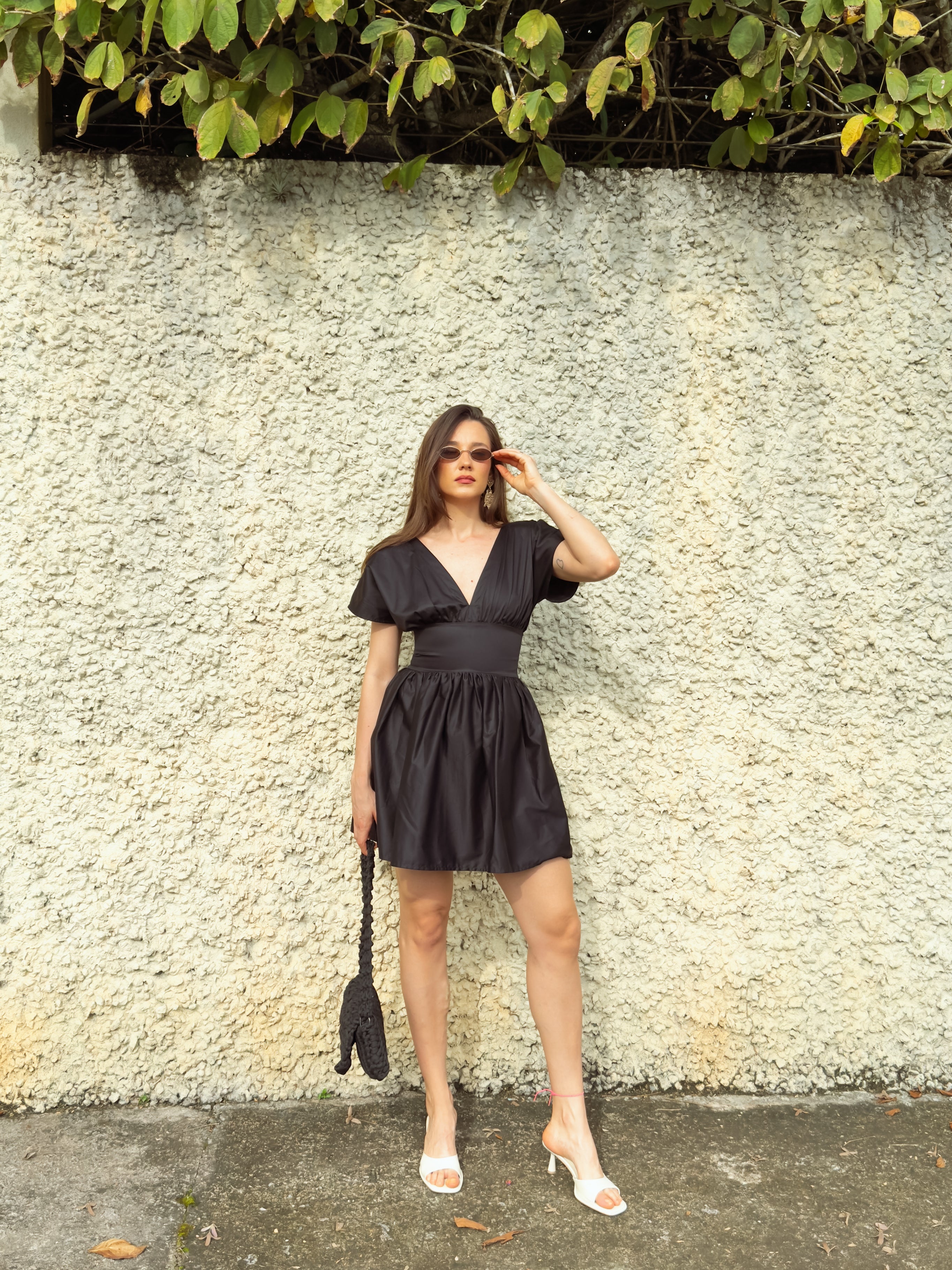 Vestido Clássico curto Sabrina