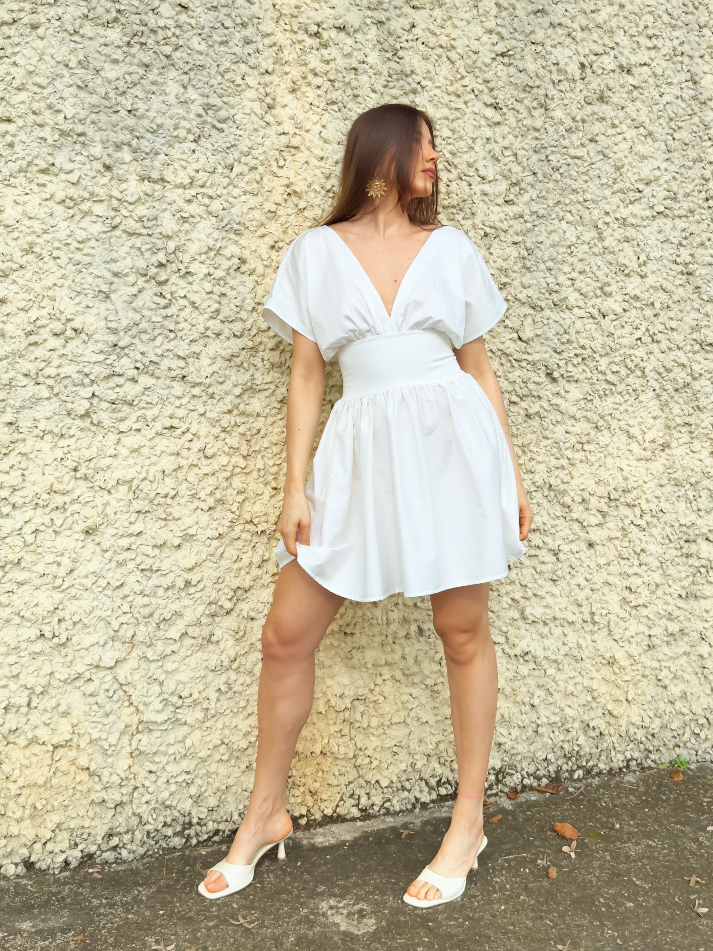 Vestido Clássico Curto Sabrina