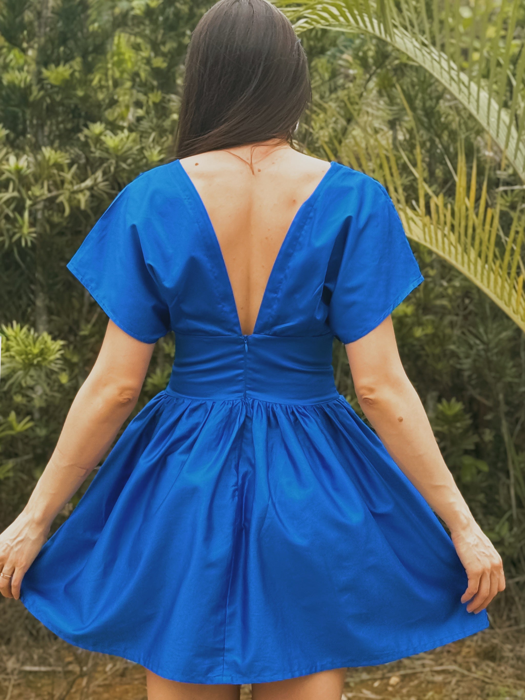 Vestido Clássico Curto Sabrina